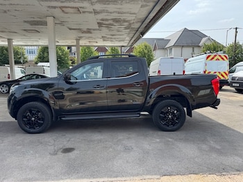 Used Nissan Navara 2021 for sale - 75503171: Photo