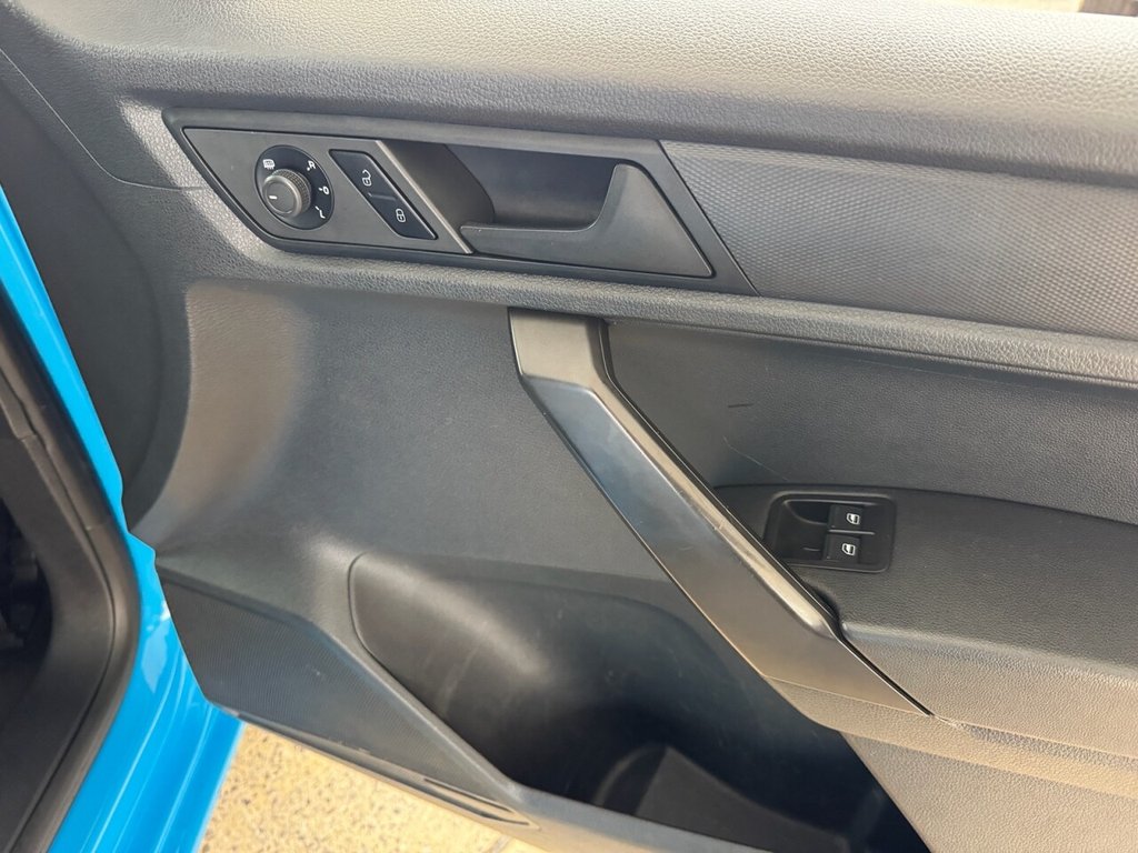 Used Volkswagen Caddy Maxi 2017 for sale - 78134511: Photo 14