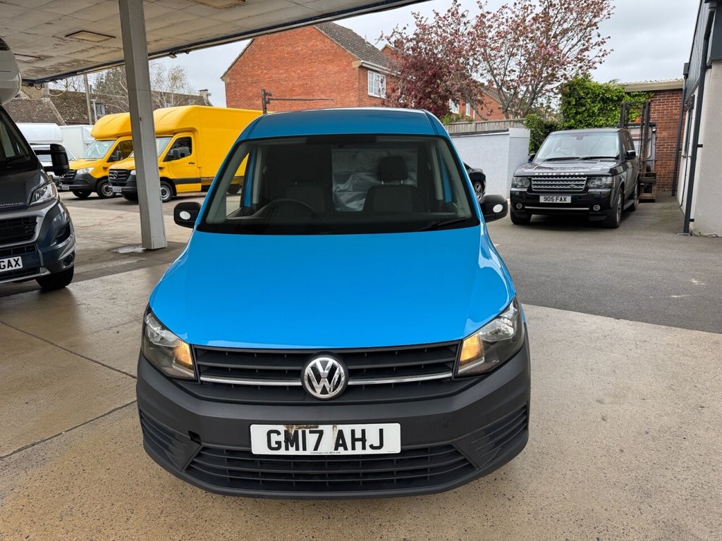 Used Volkswagen Caddy Maxi 2017 for sale - 78134511: Photo 2