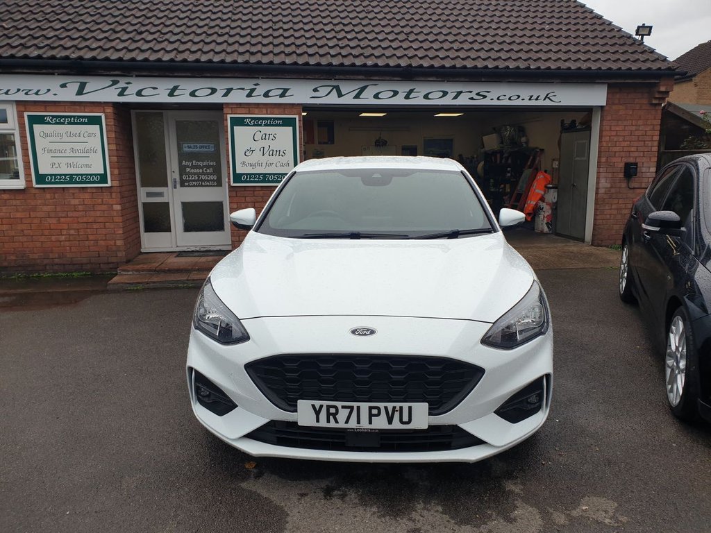 Used Ford Focus 2021 for sale - 76510033: Photo 2