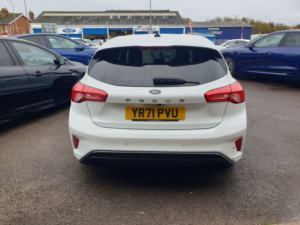 Used Ford Focus 2021 for sale - 76510033: Photo 4