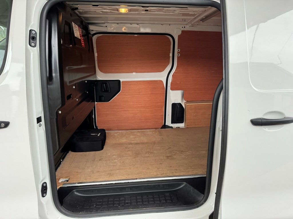 Used Vauxhall Vivaro 2021 for sale - 77734044: Photo 11