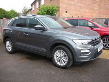 Used Volkswagen T-Roc 2021 for sale - 74638915: Photo