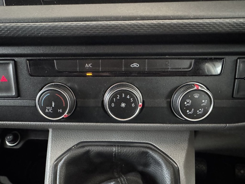 Used Volkswagen Transporter 2020 for sale - 76962165: Photo 15