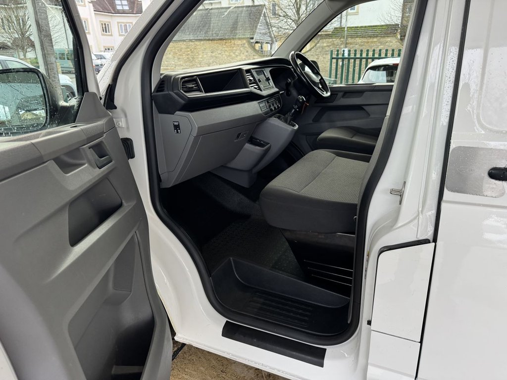 Used Volkswagen Transporter 2020 for sale - 76962165: Photo 8