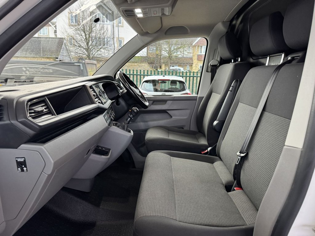 Used Volkswagen Transporter 2020 for sale - 76962165: Photo 9