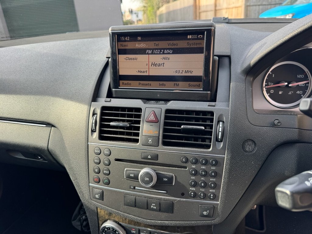 Used Mercedes-Benz C Class 2010 for sale - 77967004: Photo 14