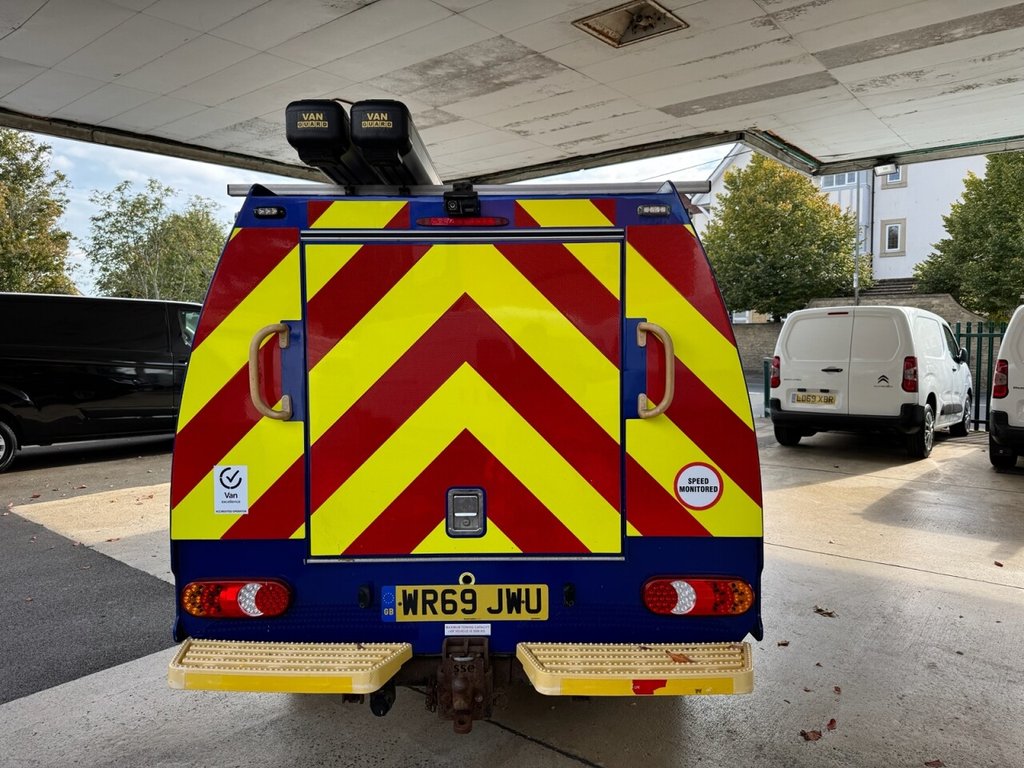 Used Isuzu D-Max 2019 for sale - 76132700: Photo 10