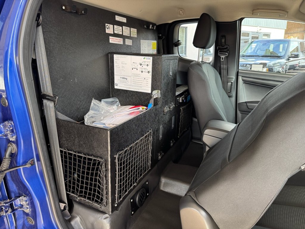 Used Isuzu D-Max 2019 for sale - 76132700: Photo 28