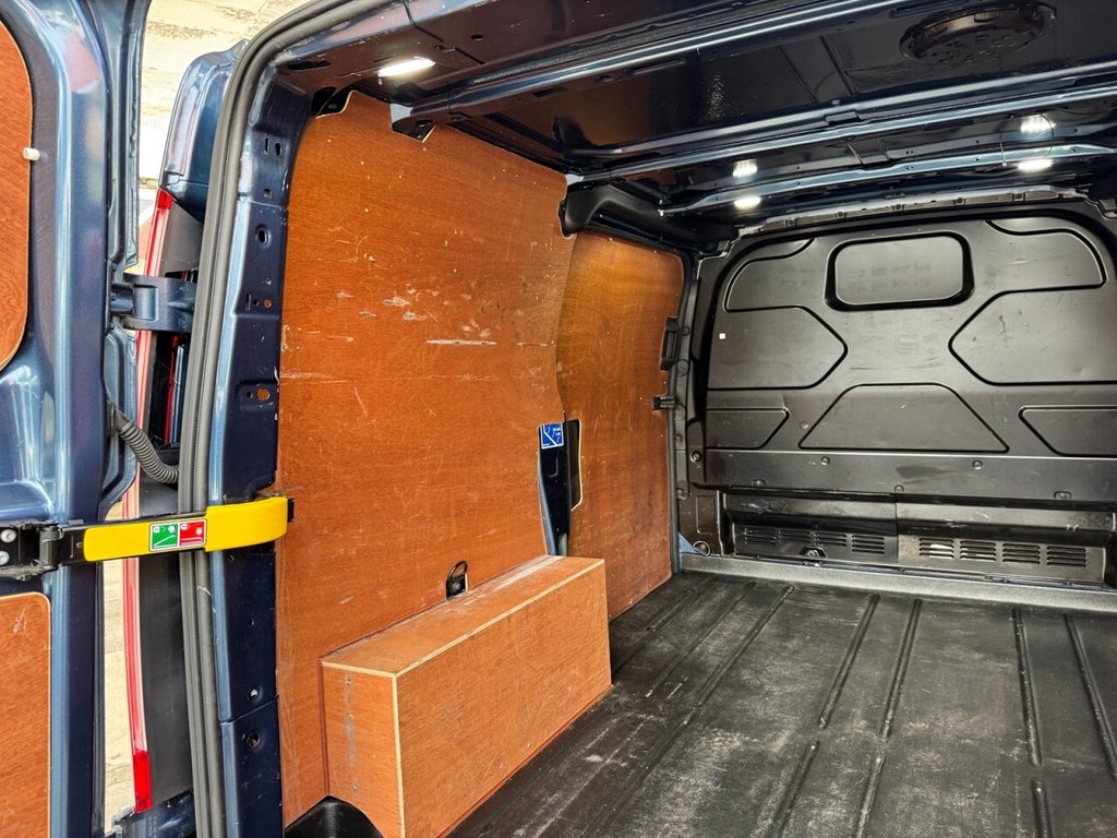 Used Ford Transit Custom 2020 for sale - 76047897: Photo 10