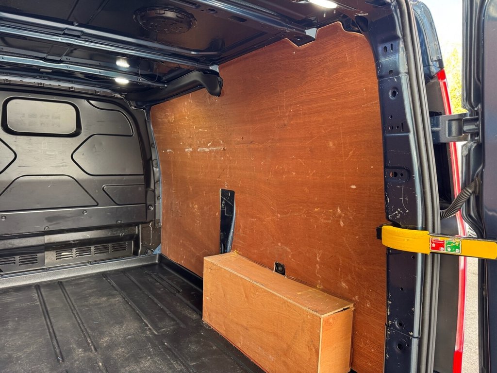 Used Ford Transit Custom 2020 for sale - 76047897: Photo 9