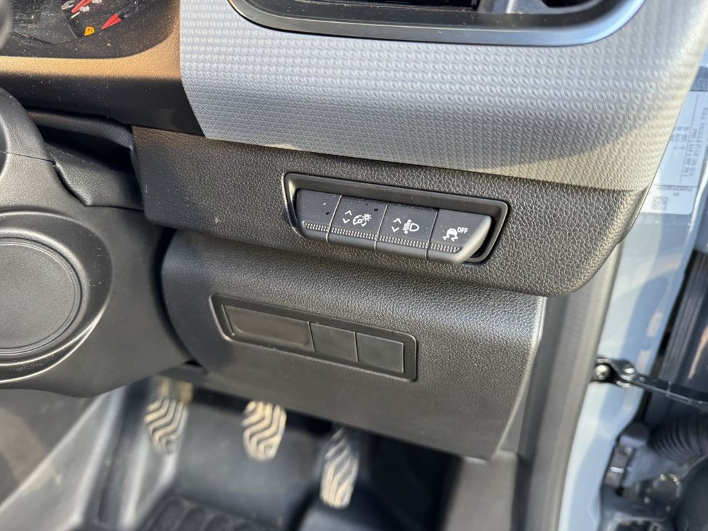 Used Nissan Other 2023 for sale - 76740688: Photo 16