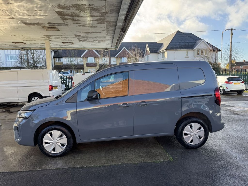 Used Nissan Other 2023 for sale - 76740688: Photo 3