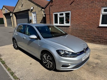Used Volkswagen Golf 2020 for sale - 79749473: Photo