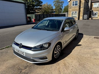 Used Volkswagen Golf 2020 for sale - 79749473: Photo