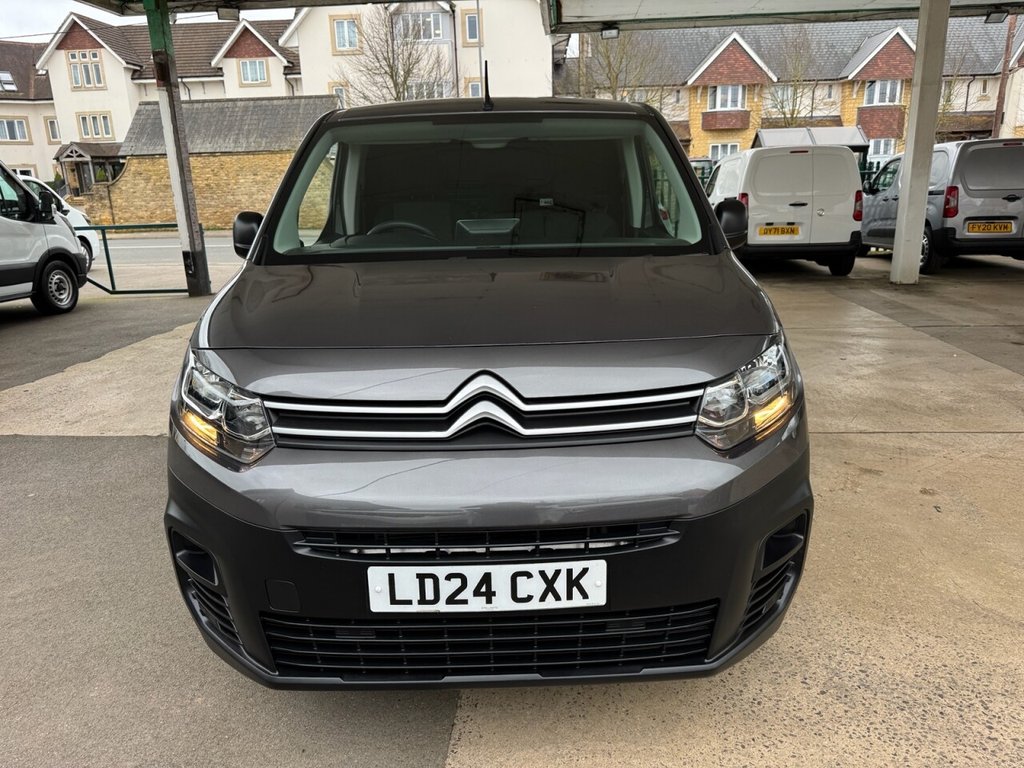 Used Citroen Berlingo 2024 for sale - 77680668: Photo 2