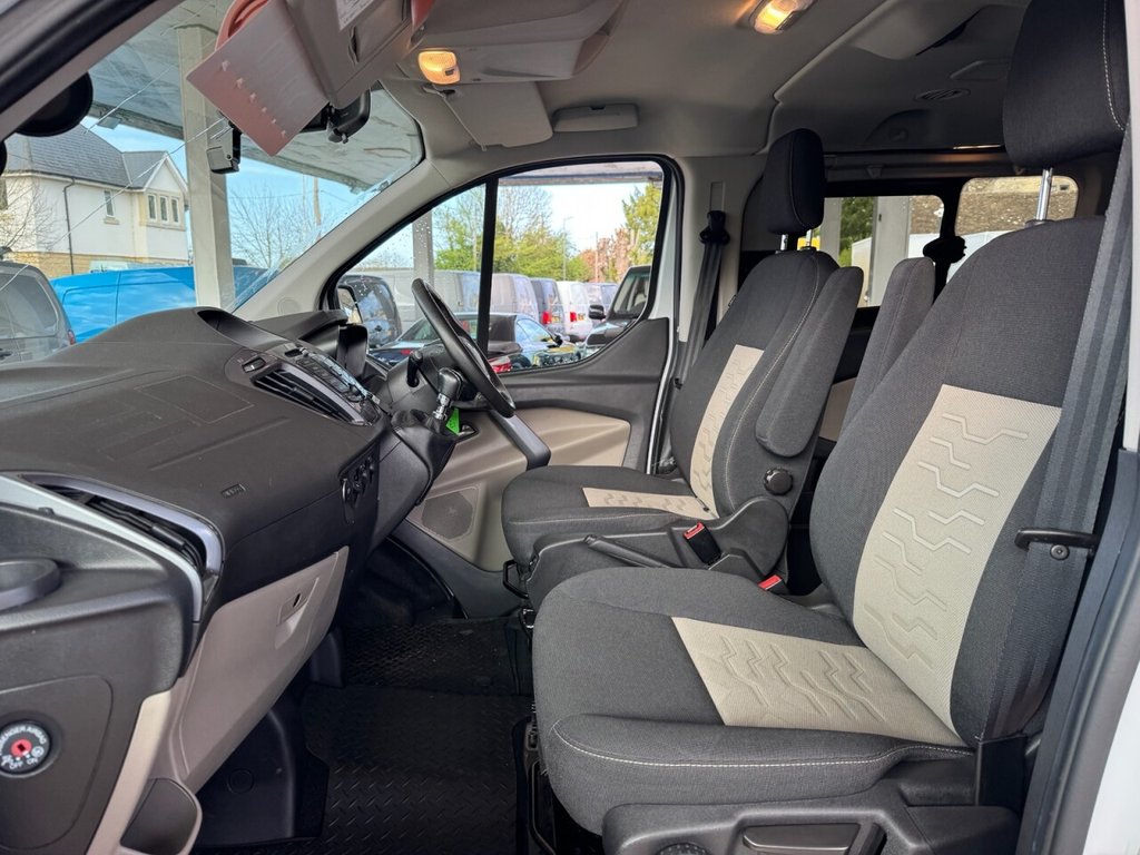 Used Ford Tourneo Custom 2018 for sale - 78212485: Photo 14