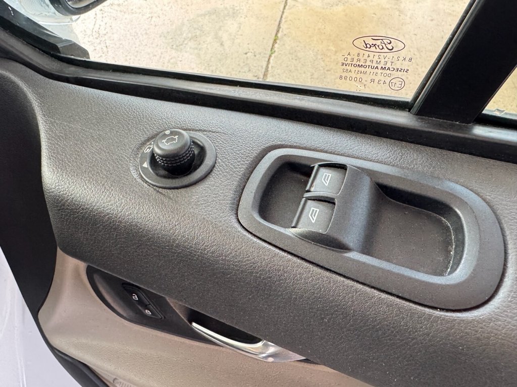 Used Ford Tourneo Custom 2018 for sale - 78212485: Photo 19