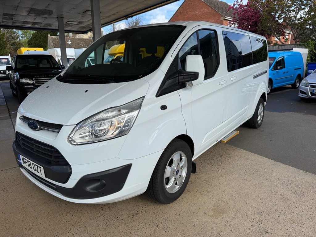 Used Ford Tourneo Custom 2018 for sale - 78212485: Photo 3