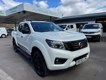 Used Nissan Navara 2020 for sale - 75537901: Photo