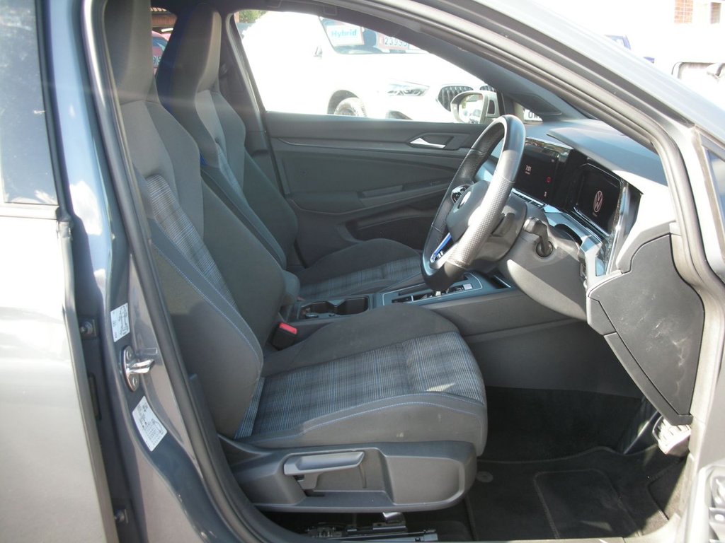 Used Volkswagen Golf 2021 for sale - 77121543: Photo 10