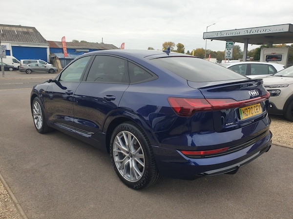 Used Audi e-tron 2020 for sale - 76297050: Photo 5