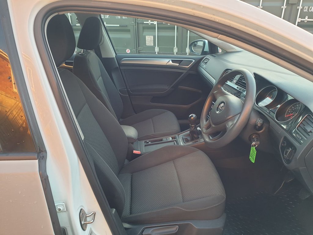 Used Volkswagen Golf 2019 for sale - 76546845: Photo 12