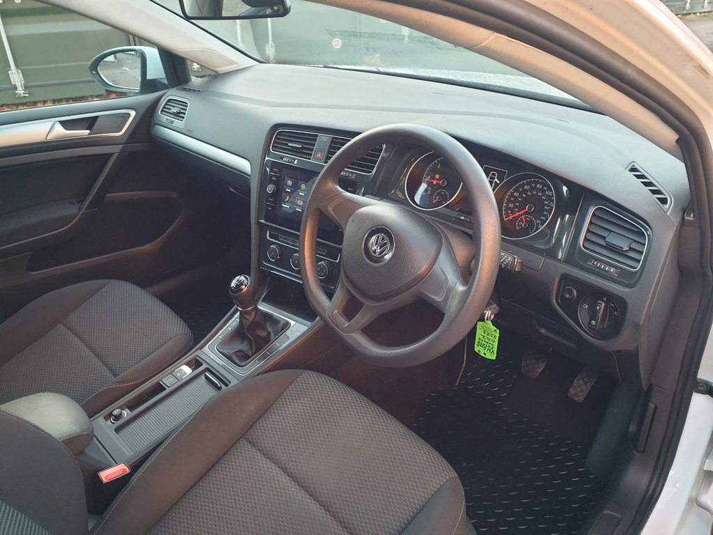 Used Volkswagen Golf 2019 for sale - 76546845: Photo 13
