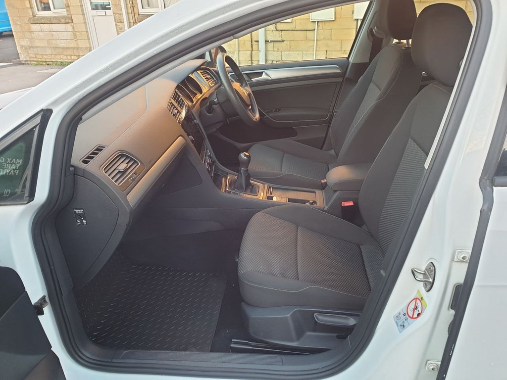 Used Volkswagen Golf 2019 for sale - 76546845: Photo 16