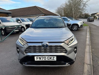 Used Toyota RAV4 2020 for sale - 77171817: Photo