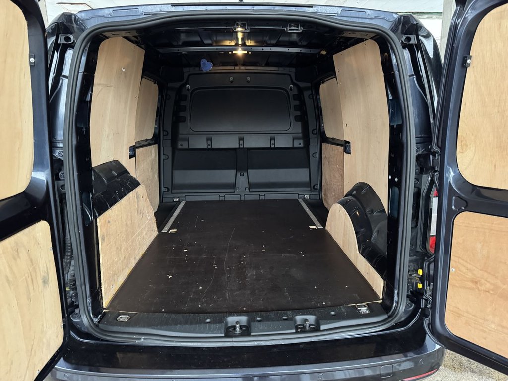 Used Volkswagen Caddy Maxi 2022 for sale - 76582170: Photo 7