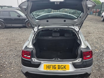 Used Citroen C4 Cactus 2016 for sale - 75996533: Photo