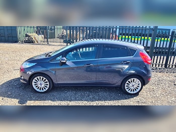 Used Ford Fiesta 2012 for sale - 75996542: Photo