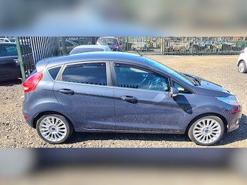 Used Ford Fiesta 2012 for sale - 75996542: Photo