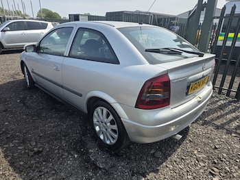 Used Vauxhall Astra 2004 for sale - 75621488: Photo
