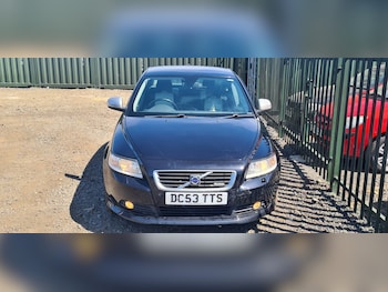 Used Volvo S40 2010 for sale - 75996579: Photo