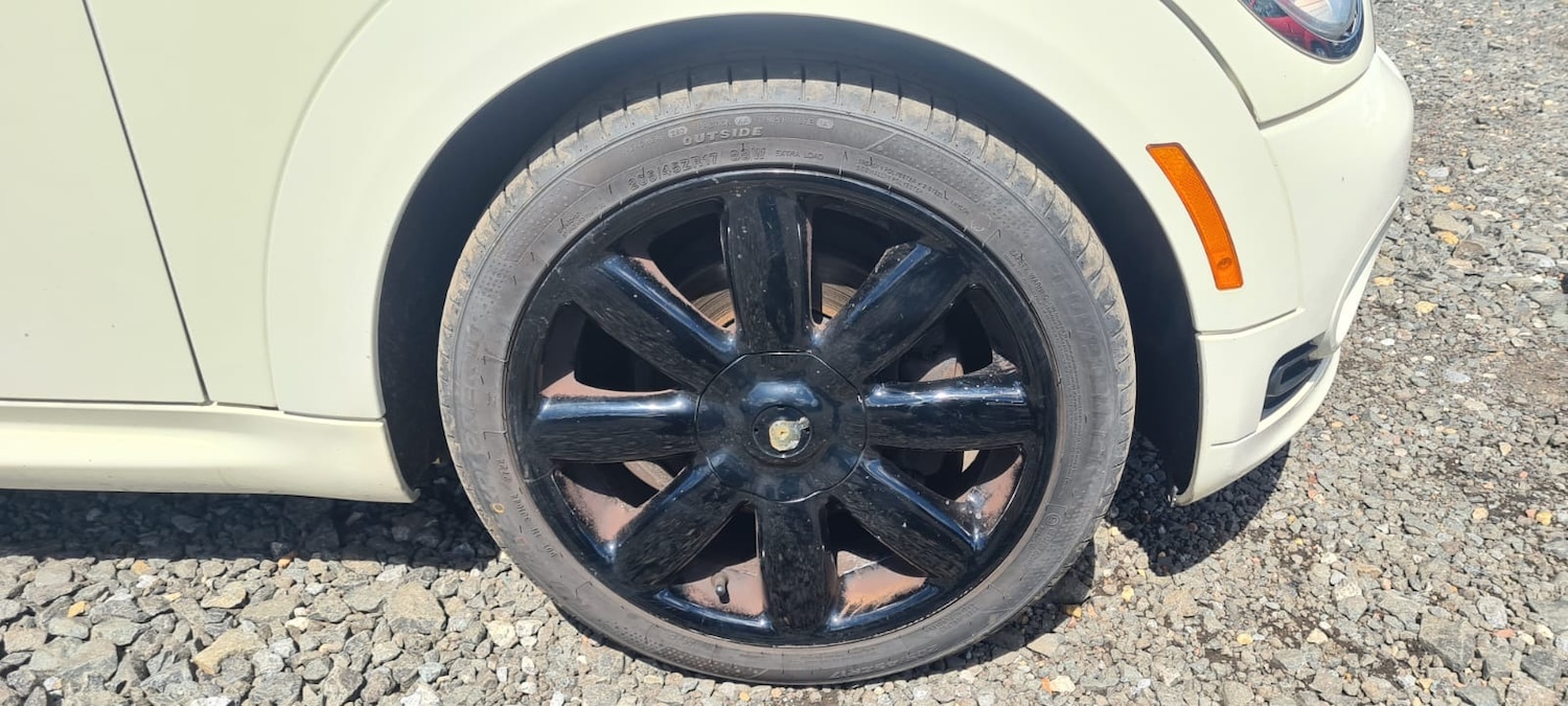 Used MINI Convertible 2010 for sale - 76438213: Photo 14