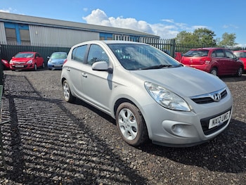 Used Hyundai i20 2012 for sale - 75352601: Photo