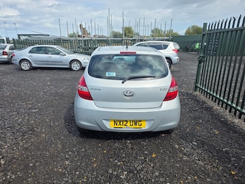 Used Hyundai i20 2012 for sale - 75352601: Photo