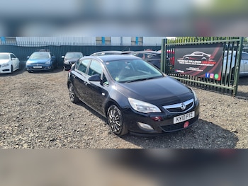 Vauxhall - Astra