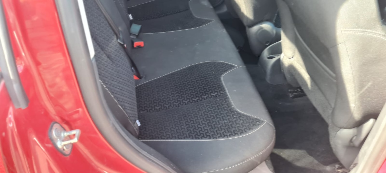 Used Citroen C3 2011 for sale - 76438279: Photo 11