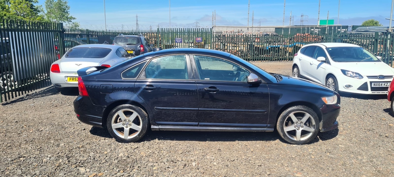 Used Volvo S40 2010 for sale - 76437953: Photo 10