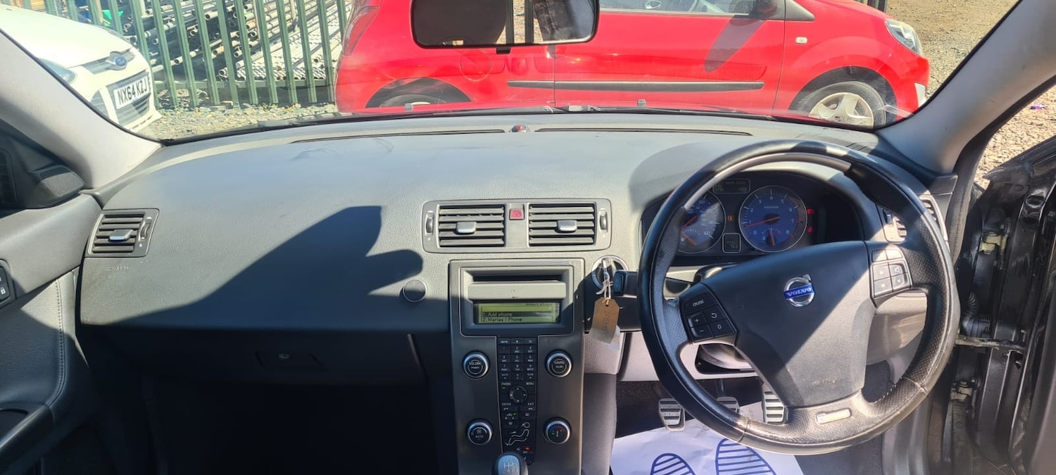 Used Volvo S40 2010 for sale - 76437953: Photo 12