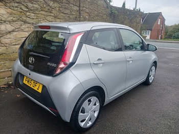 Used Toyota AYGO 2015 for sale - 77494955: Photo