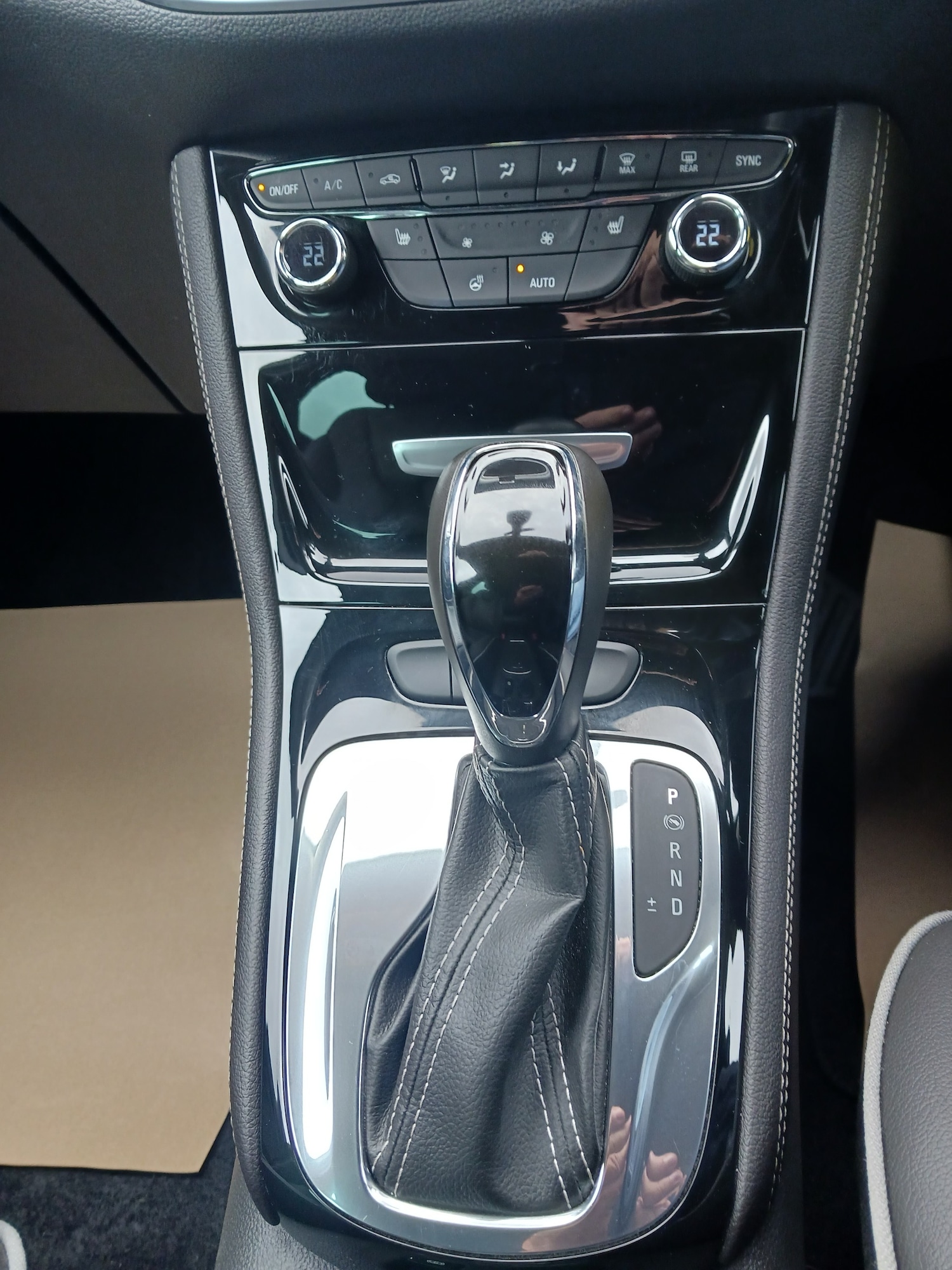 Used Vauxhall Astra 2016 for sale - 76921917: Photo 12