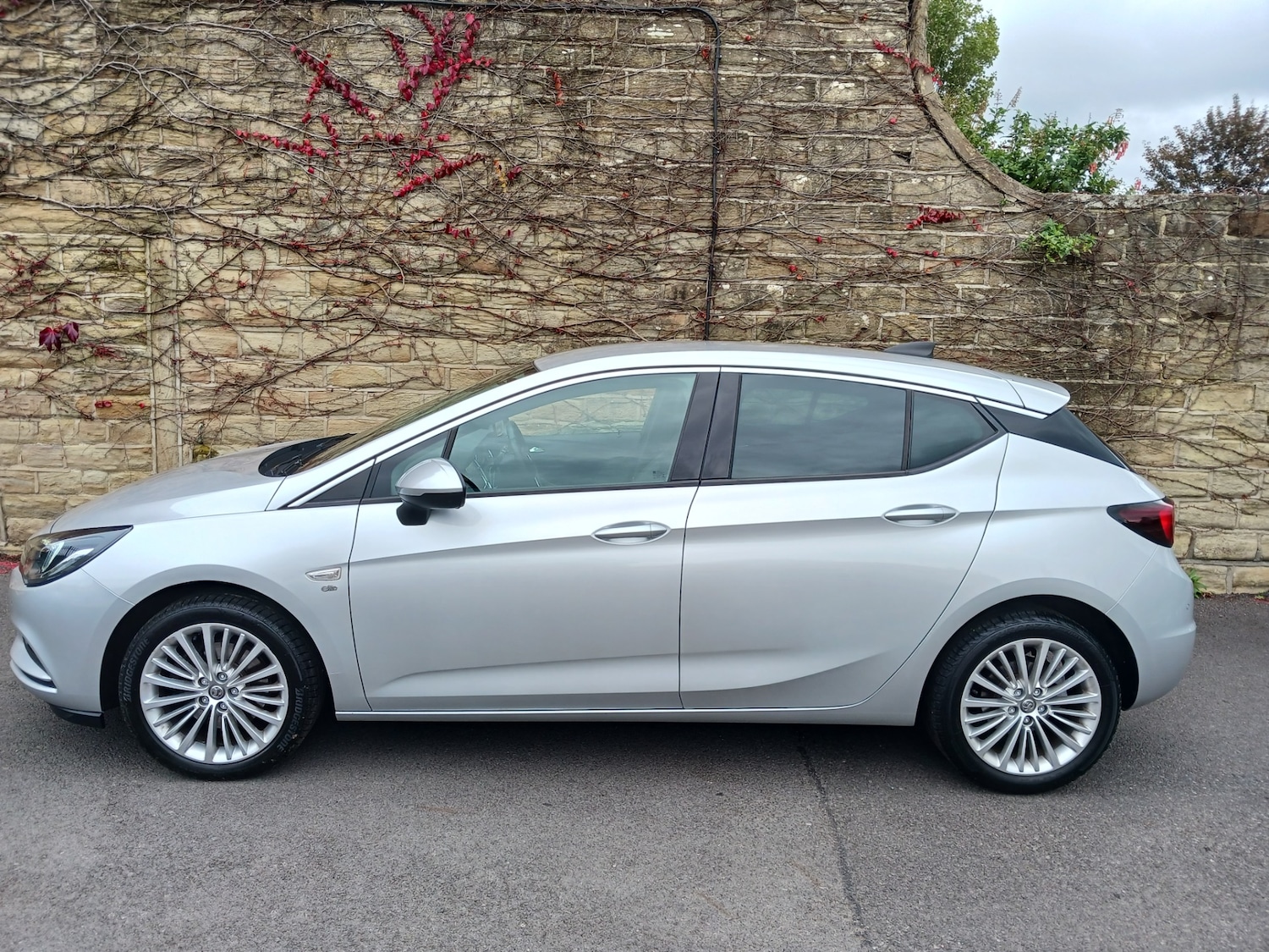 Used Vauxhall Astra 2016 for sale - 77225491: Photo 6