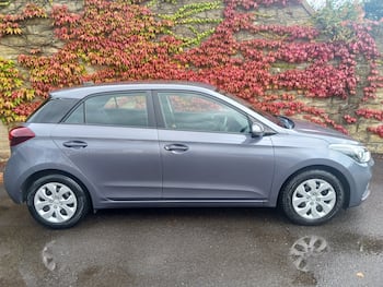 Used Hyundai i20 2018 for sale - 79668155: Photo