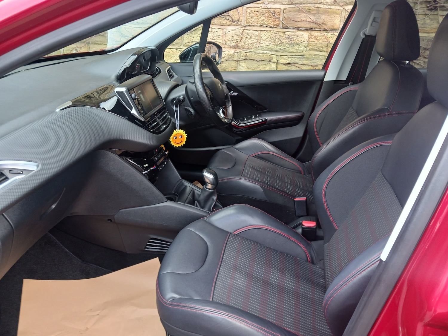 Used Peugeot 208 2017 for sale - 77873698: Photo 14