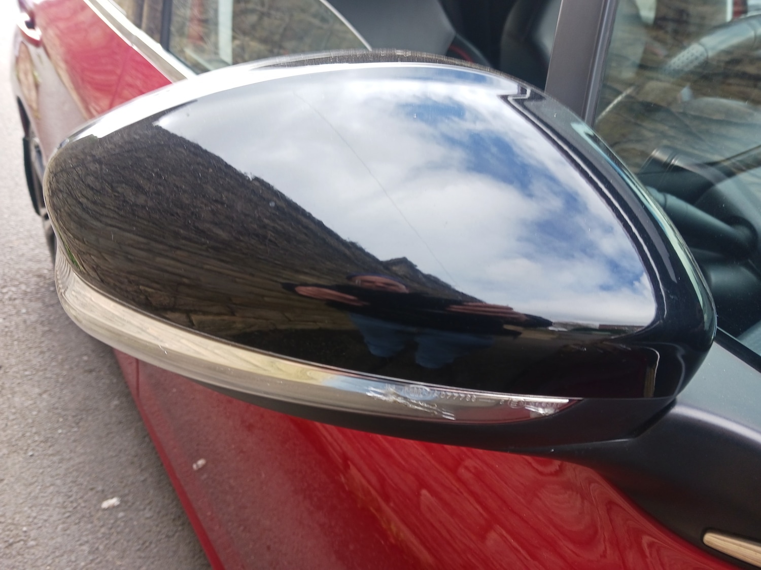 Used Peugeot 208 2017 for sale - 77873698: Photo 18