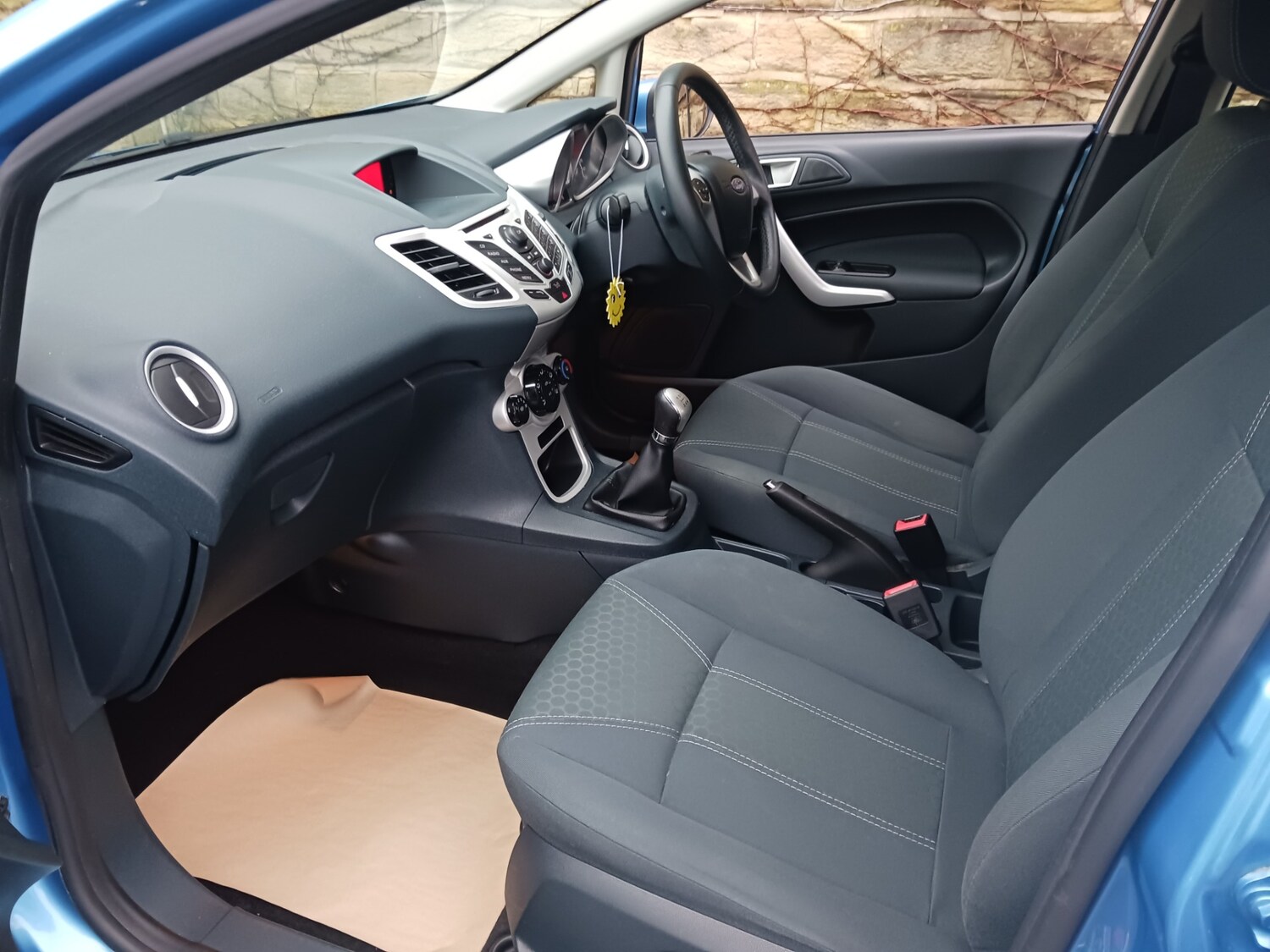 Used Ford Fiesta 2012 for sale - 77520477: Photo 14